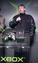 Bill Gates promotes Xbox